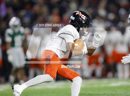 Thumbnail 1 in De La Salle vs. Pittsburg (CIF NCS Open Final) photogallery.