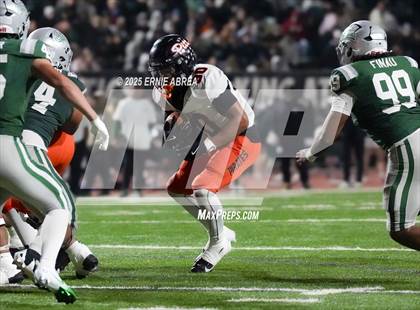Thumbnail 1 in De La Salle vs. Pittsburg (CIF NCS Open Final) photogallery.