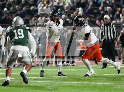 Thumbnail 1 in De La Salle vs. Pittsburg (CIF NCS Open Final) photogallery.