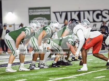 Thumbnail 3 in De La Salle vs. Pittsburg (CIF NCS Open Final) photogallery.