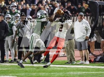 Thumbnail 3 in De La Salle vs. Pittsburg (CIF NCS Open Final) photogallery.