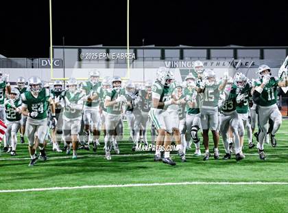 Thumbnail 1 in De La Salle vs. Pittsburg (CIF NCS Open Final) photogallery.