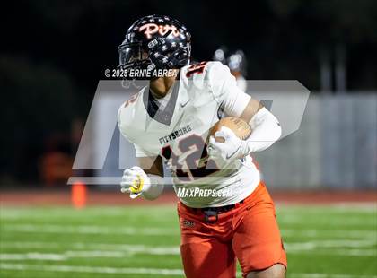 Thumbnail 3 in De La Salle vs. Pittsburg (CIF NCS Open Final) photogallery.