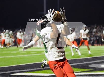 Thumbnail 3 in De La Salle vs. Pittsburg (CIF NCS Open Final) photogallery.