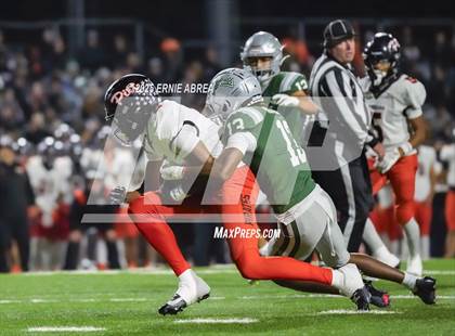 Thumbnail 1 in De La Salle vs. Pittsburg (CIF NCS Open Final) photogallery.