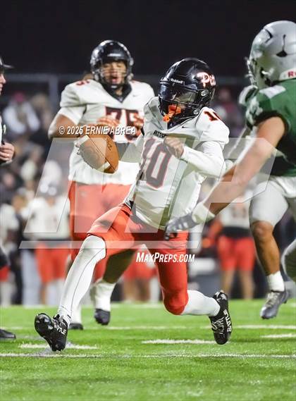 Thumbnail 3 in De La Salle vs. Pittsburg (CIF NCS Open Final) photogallery.