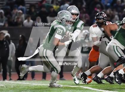 Thumbnail 3 in De La Salle vs. Pittsburg (CIF NCS Open Final) photogallery.