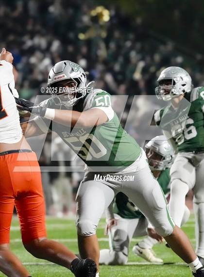 Thumbnail 3 in De La Salle vs. Pittsburg (CIF NCS Open Final) photogallery.