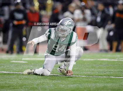 Thumbnail 3 in De La Salle vs. Pittsburg (CIF NCS Open Final) photogallery.