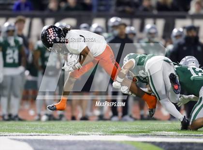 Thumbnail 2 in De La Salle vs. Pittsburg (CIF NCS Open Final) photogallery.