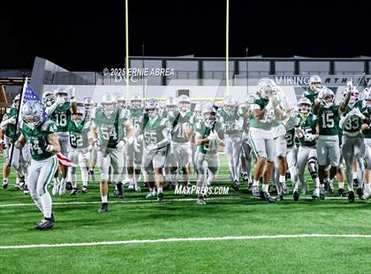 Thumbnail 1 in De La Salle vs. Pittsburg (CIF NCS Open Final) photogallery.