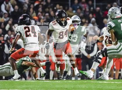 Thumbnail 3 in De La Salle vs. Pittsburg (CIF NCS Open Final) photogallery.