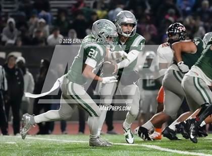 Thumbnail 2 in De La Salle vs. Pittsburg (CIF NCS Open Final) photogallery.