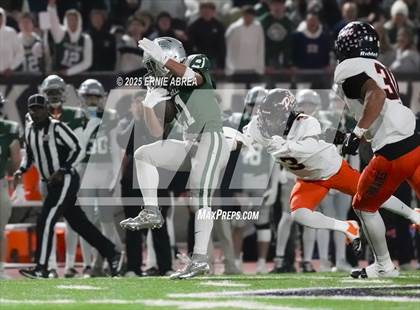 Thumbnail 2 in De La Salle vs. Pittsburg (CIF NCS Open Final) photogallery.