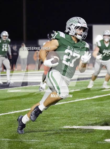 Thumbnail 3 in De La Salle vs. Pittsburg (CIF NCS Open Final) photogallery.