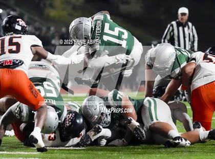 Thumbnail 1 in De La Salle vs. Pittsburg (CIF NCS Open Final) photogallery.