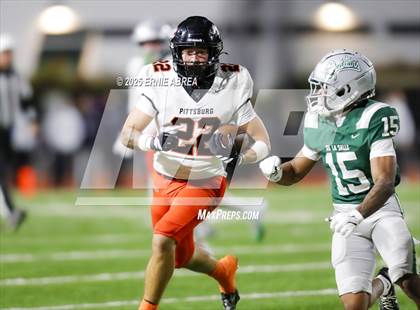 Thumbnail 2 in De La Salle vs. Pittsburg (CIF NCS Open Final) photogallery.