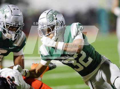 Thumbnail 2 in De La Salle vs. Pittsburg (CIF NCS Open Final) photogallery.