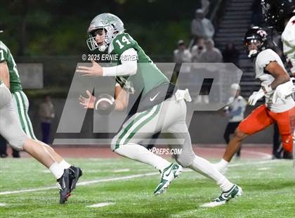Thumbnail 3 in De La Salle vs. Pittsburg (CIF NCS Open Final) photogallery.