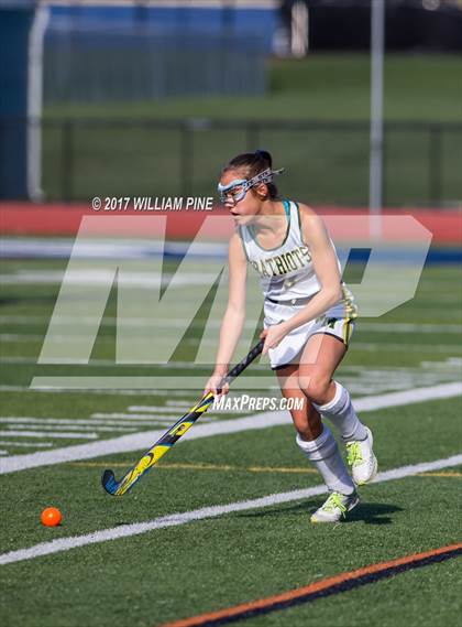 Thumbnail 1 in Ward Melville vs. Maine-Endwell (NYSPHSAA Class A Final) photogallery.