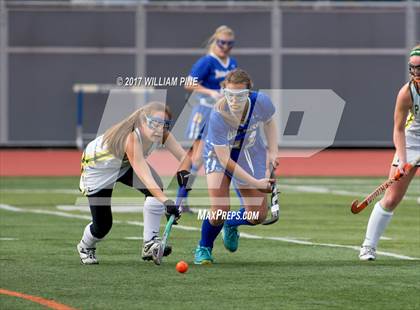 Thumbnail 3 in Ward Melville vs. Maine-Endwell (NYSPHSAA Class A Final) photogallery.