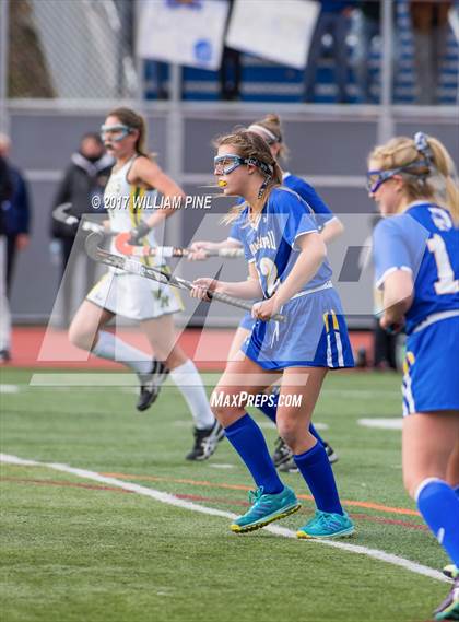 Thumbnail 3 in Ward Melville vs. Maine-Endwell (NYSPHSAA Class A Final) photogallery.
