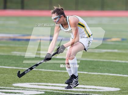 Thumbnail 3 in Ward Melville vs. Maine-Endwell (NYSPHSAA Class A Final) photogallery.