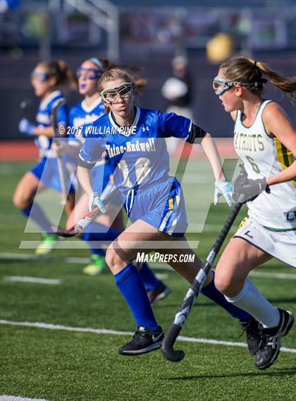 Thumbnail 3 in Ward Melville vs. Maine-Endwell (NYSPHSAA Class A Final) photogallery.