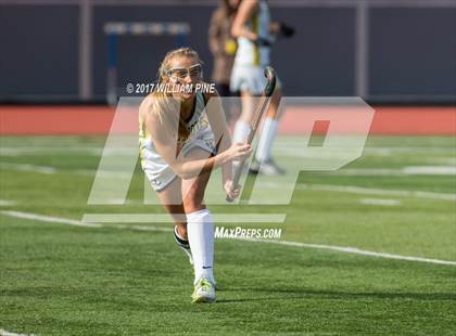 Thumbnail 2 in Ward Melville vs. Maine-Endwell (NYSPHSAA Class A Final) photogallery.