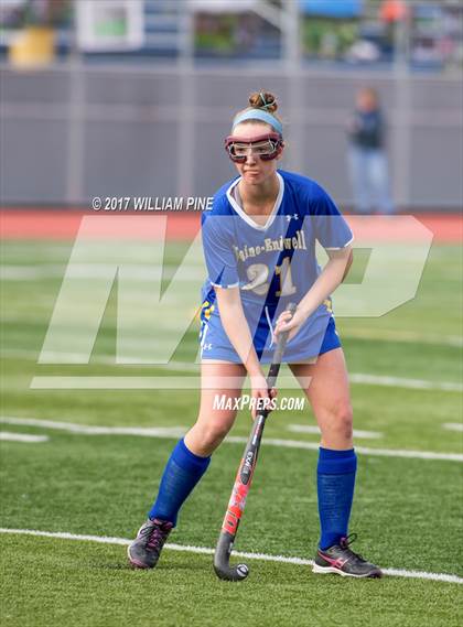 Thumbnail 2 in Ward Melville vs. Maine-Endwell (NYSPHSAA Class A Final) photogallery.
