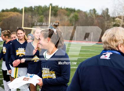 Thumbnail 2 in Ward Melville vs. Maine-Endwell (NYSPHSAA Class A Final) photogallery.