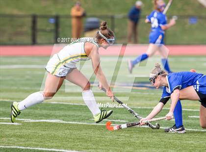 Thumbnail 2 in Ward Melville vs. Maine-Endwell (NYSPHSAA Class A Final) photogallery.