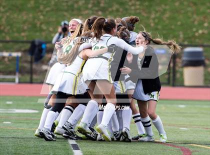 Thumbnail 3 in Ward Melville vs. Maine-Endwell (NYSPHSAA Class A Final) photogallery.