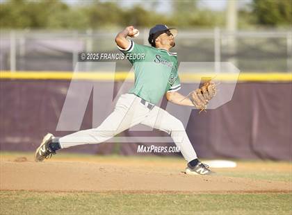 Thumbnail 1 in Sumner @ Lennard photogallery.