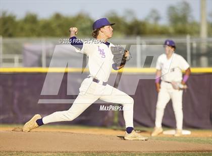 Thumbnail 3 in Sumner @ Lennard photogallery.