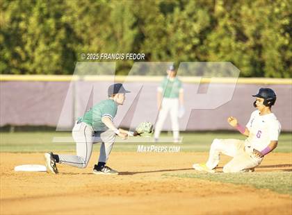 Thumbnail 1 in Sumner @ Lennard photogallery.