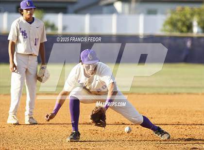 Thumbnail 3 in Sumner @ Lennard photogallery.