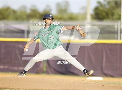 Thumbnail 1 in Sumner @ Lennard photogallery.