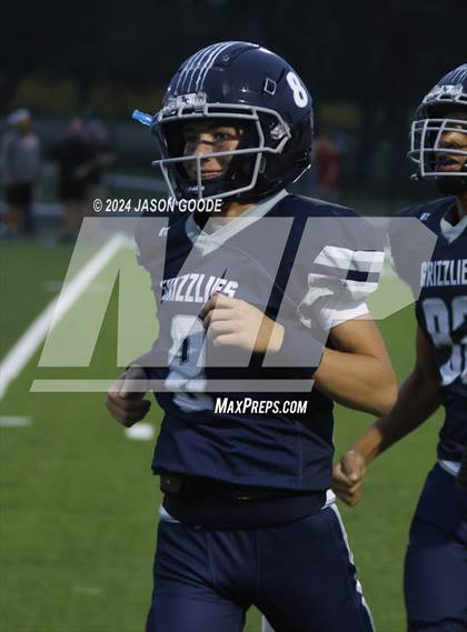 Thumbnail 3 in Battle Creek vs Richland photogallery.