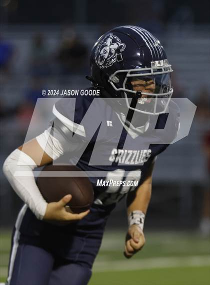 Thumbnail 3 in Battle Creek vs Richland photogallery.