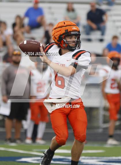 Thumbnail 2 in Battle Creek vs Richland photogallery.