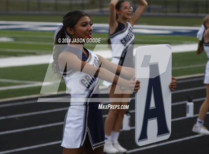 Thumbnail 3 in Battle Creek vs Richland photogallery.
