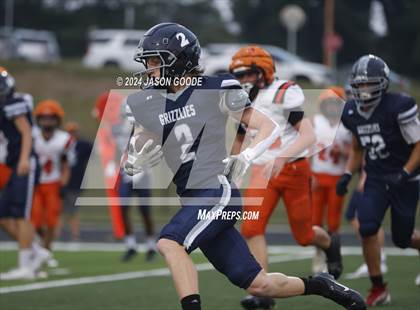 Thumbnail 3 in Battle Creek vs Richland photogallery.
