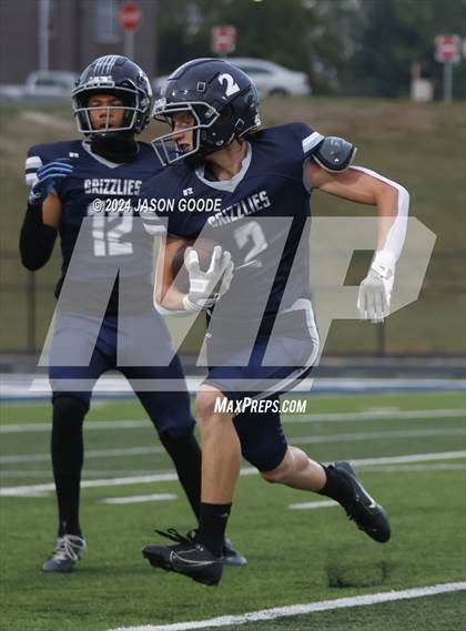 Thumbnail 1 in Battle Creek vs Richland photogallery.