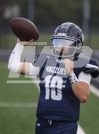 Thumbnail 1 in Battle Creek vs Richland photogallery.