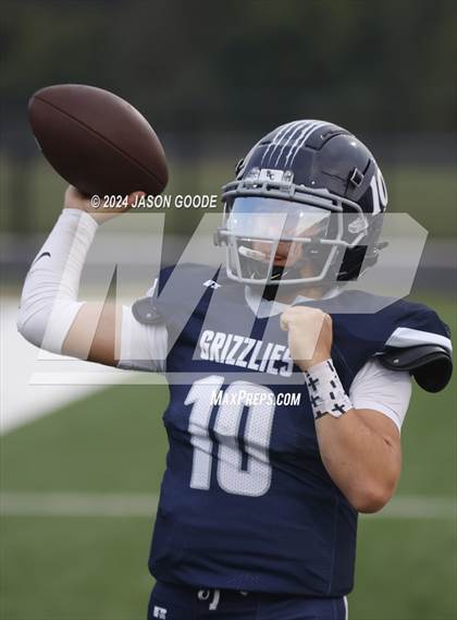 Thumbnail 1 in Battle Creek vs Richland photogallery.