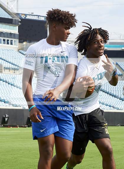 Thumbnail 2 in Quarterbacks (Jaguars Prep 11-On Tournament Day 2) photogallery.
