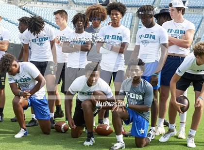 Thumbnail 3 in Quarterbacks (Jaguars Prep 11-On Tournament Day 2) photogallery.