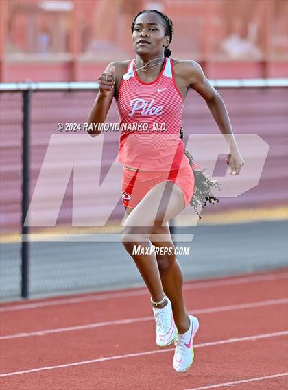 Thumbnail 1 in IHSAA Pike Regional (400 Meter)  photogallery.
