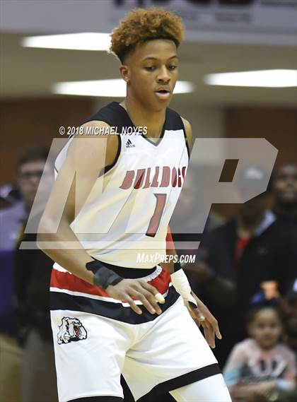 Thumbnail 1 in Warren Central vs. New Albany (IHSAA 4A Semifinal) photogallery.